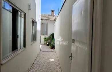 Imagem 2: Sobrado com 3 dormitórios à venda, 275 m² por R$ 1.100.000,00 - Jardim América I - Uberlân