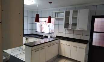 Imagem 6: Imóvel no Maré Mansa- 3 dormitórios (1 sendo suíte), Cozinha, Sala, Garagem coberta