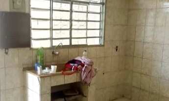 Imagem 4: Casa em franco da rocha onibus na porta