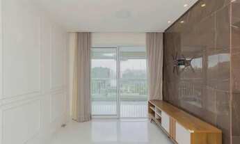 Imagem 2: Aconchegante Apartamento de 62 m² com 2 Dormitórios e Terraço Integrado!