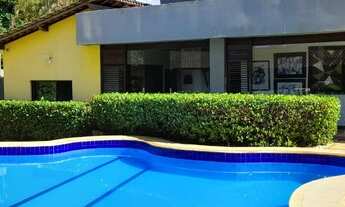 Imagem 2: Casa para aluguel e venda possui 1212 metros quadrados com 4 quartos