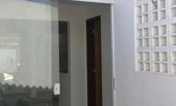 Imagem 6: OPORTUNIDADE - CHARMOSA CASA DÚPLEX EM ABRANTES!