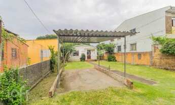 Imagem 7: PORTO ALEGRE - Casa Padrão - Cavalhada