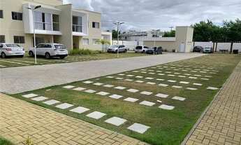 Imagem 7: Alugo excelente village MOBILIADO em Buraquinho!