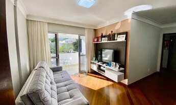 Imagem 2: Apartamento 3/4 com suíte 108m2 com 2 vagas de garagem, reformado recentemente