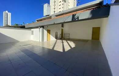 Imagem 2: Casa duplex para alugar em Candeias com 04 quartos sendo 01 Suíte!