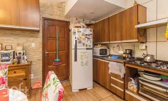 Imagem 2: PORTO ALEGRE - Casa Padrão - Vila Nova