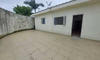 Imagem: Casa para venda tem 264 metros quadrados