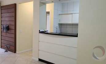 Imagem 3: Apartamento para venda possui 71 metros quadrados com 2 quartos em João Paulo - Florianópo