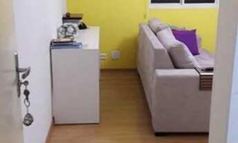 Imagem 2: Apartamento para Venda em São Paulo, Vila Carmosina, 2 dormitórios, 1 banheiro, 1 vaga