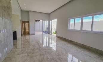 Imagem 4: Casa Térrea no Condomínio Jardins Porto com 3 Suítes Plenas