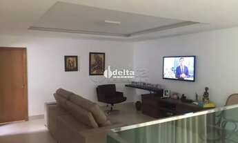 Imagem 7: Casa no condomínio Paradiso Ecológico disponível para venda em Uberlândia-MG