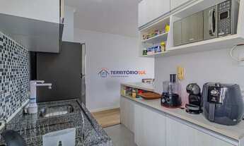 Imagem 7: Apartamento com 2 dormitórios e 1 vaga de garagem escriturada no Bairro Humaitá