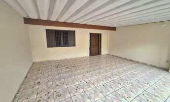 Imagem: CASA TERREA COM 2 QUARTOS PROXIMO AO METRO