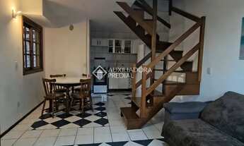 Imagem: Sobrado triplex em condominio 2 dormitorios