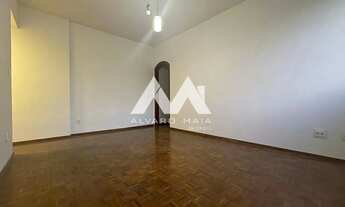 Imagem 2: Apartamento de 2 quartos para locação no Lourdes próximo ao Diamond Mall