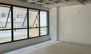 Imagem 2: Oportunidade no Corredor da Vitória Sala de 46m²