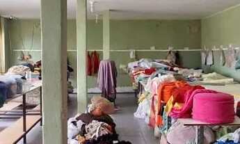 Imagem 7: Casa com 10 dormitórios à venda, 1200 m² por R$ 950.000,00 - Padre Andrade - Fortaleza/CE