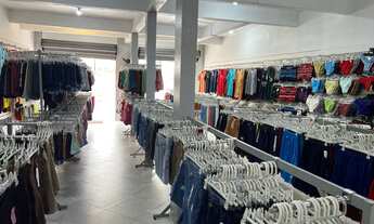 Imagem 6: Loja de Roupas Galpão / depósito com 4 vagas na garagem