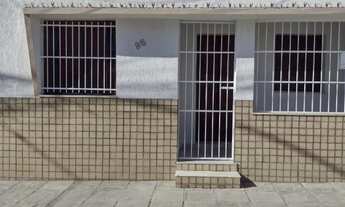 Imagem: Casa para aluguel - Bairro Centro - próximo