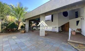 Imagem 4: Casa Residencial no Jardim Canadá Ribeirão em Ribeirão Preto/SP. Alianzzo Imóveis