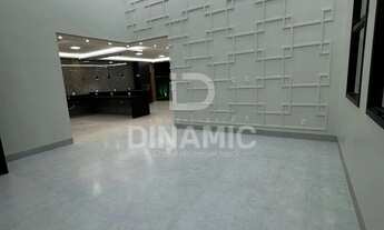 Imagem 2: Casa alto padrão no Cond. Copacabana em Abadia, com 4 suítes e piscina