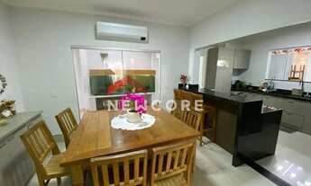 Imagem: Casa em Rua Ângelo Seleghin - Jardim Parati