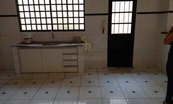 Imagem 4: Casa Residencial para Locação e Venda no Bairro Jardim Paulistano, em Ribeirão Preto