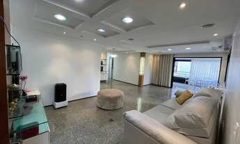 Imagem 4: Imóvel para venda possui 243m2 com 4 suítes em Guararapes - Fortaleza - CE