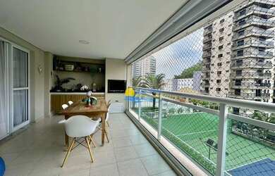 Imagem: Apartamento próximo à praia com varanda