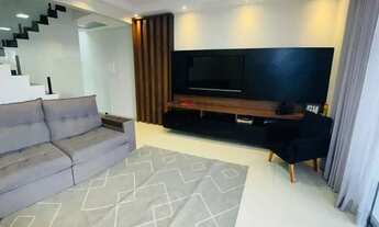 Imagem 2: Oportunidade - Casa Sobrado - Villa Branca - Jacareí - 3 Dormitórios - 259,20m²