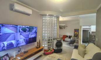 Imagem 5: Casa para Venda em Bauru, Parque Jardim Europa, 4 dormitórios, 2 suítes, 4 banheiros, 3 va