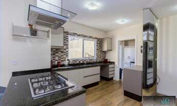 Imagem 3: Casa para Venda em Curitiba, Portão, 4 dormitórios, 1 suíte, 3 banheiros, 5 vagas