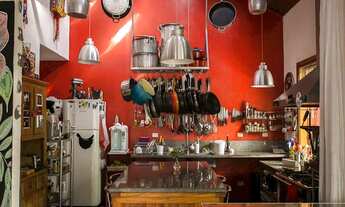 Imagem 1: Fazendinha - 3 Dorms/1 Suite - Rustica E Charmosa!