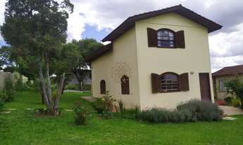 Imagem: CASA COM TERRENO AMPLO EM SANTA FELICIDADE!