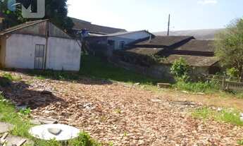 Imagem 2: Terreno em área Industrial com 2.521 m² a 200 metros da BR-470. Frente plana, fundos com