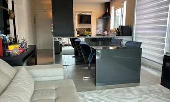 Imagem 2: Apartamento para venda com 70 metros quadrados com 2 quartos em Centro - Florianópolis - S