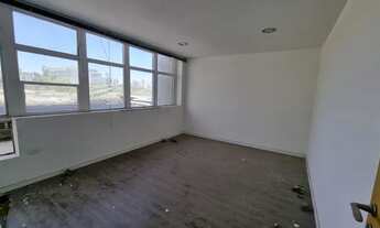 Imagem 2: Escritório para aluguel possui 400 metros quadrados em Jardim Paulistano - São Paulo - SP