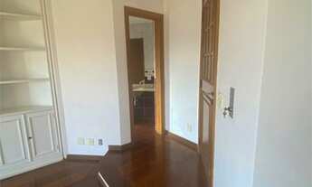 Imagem 3: Apartamento para venda com 136 metros quadrados com 4 quartos