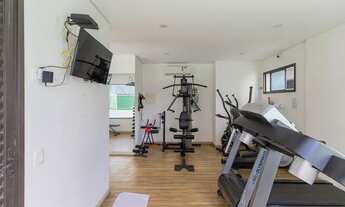 Imagem 6: 109777 Apartamento para aluguel possui 166 metros quadrados com 4 quartos