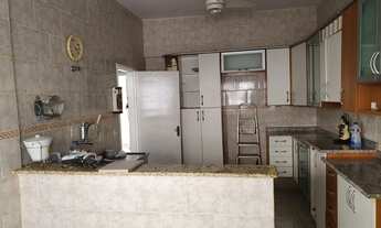 Imagem 5: Casa de condomínio para venda com 180 metros quadrados com 4 quartos