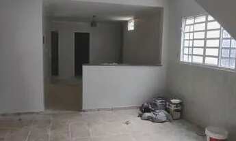 Imagem 2: Casa para venda tem 130 metros quadrados com 3 quartos em Vila Boa Vista - Barueri - SP