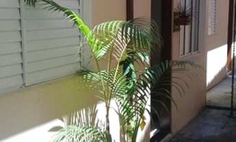 Imagem 2: Casa para venda tem 71 metros quadrados com 2 quartos em Cidade Jardim - Mogi das Cruzes