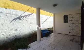 Imagem 4: Casa com 4 quartos para alugar, 230 m² por R$ 3.752/mês - Engenheiro Luciano Cavalcante