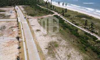 Imagem 6: ALPHAVILLE GUARAJUBA - REPASSE. Lote na 2ª linha da praia, oportunidade. Entrega no início