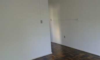 Imagem 7: JK no bairro Menino Deus