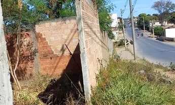 Imagem 3: Vendo lote no bairro floresta no valor de 130 mil