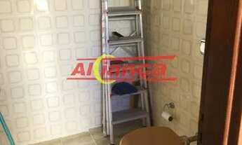 Imagem 3: Sobredo consevado e Bem Localizado, com 3 Dorm e uma Suite