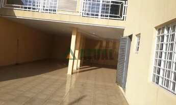 Imagem 2: VENDA Casa com 4 dormitórios