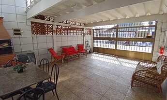 Imagem 3: Casa com 3 Quartos Para Aluguel na Praia Grande Próximo da Praia